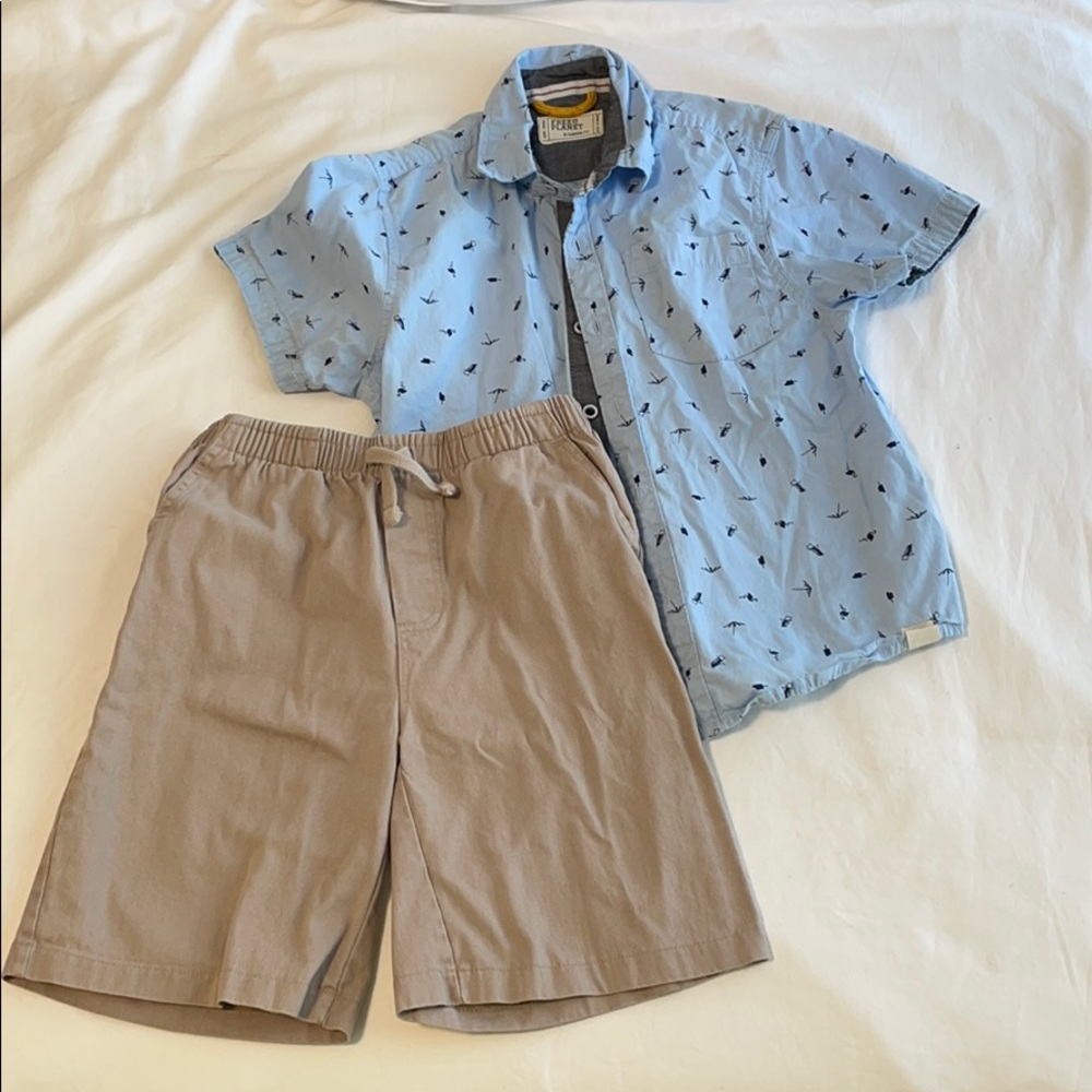 Free planet boys two piece outfit